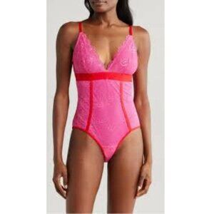 Lemonade Dolls NWOT Lace Bodysuit In Deep Pink Sz Large